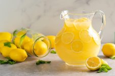 Website_Recipe_A_Pitcher_of_Nectar_Lemonade_1b93fbf1-c22b-46e7-a375-7491d3f8b007.jpg