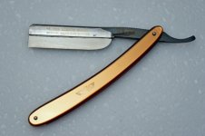 toyo-666-scheon-burg-70mm-straight-razor-by-tokyo-shiosawa-2.jpeg