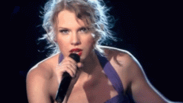 Taylor-Swift-Stops-Singing-and-Shakes-Her-Head-In-Disgust-During-a-Concert.gif