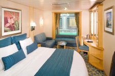 royal-caribbean-international-navigator-of-the-seas-cabin-scaled.jpg